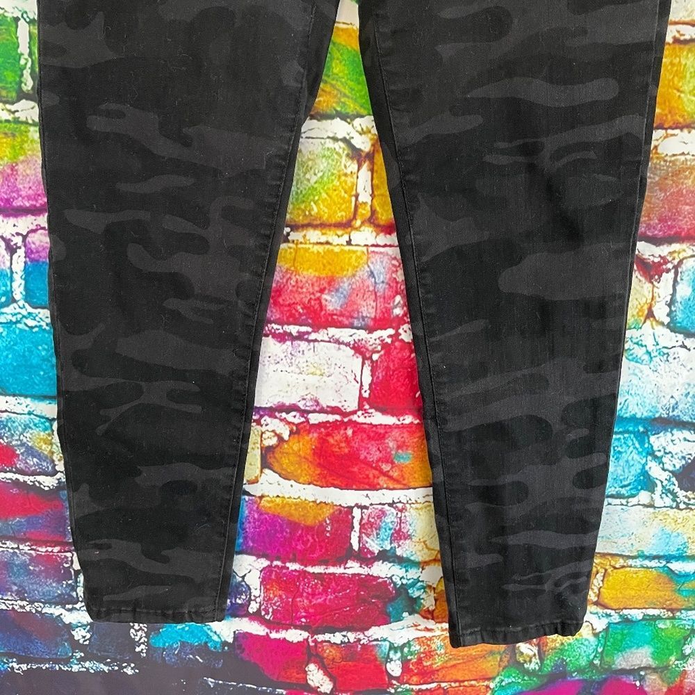 Sanctuary Social Standard Ankle Skinny Black Camo Jeans Size 6 - Picture 4 of 11